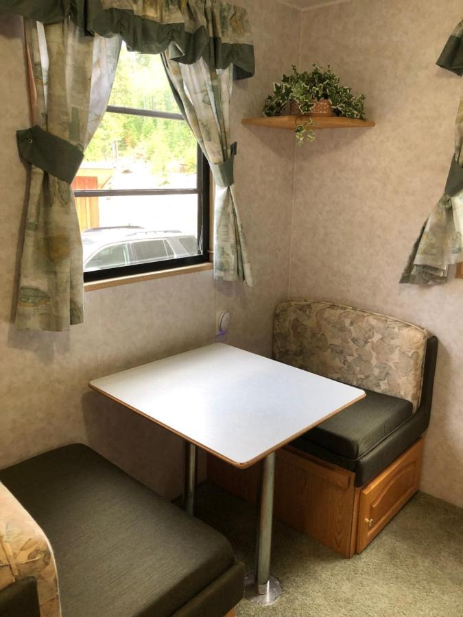 Garden Bay Hideaway - Glamping & Rv Hotel Bagian luar foto