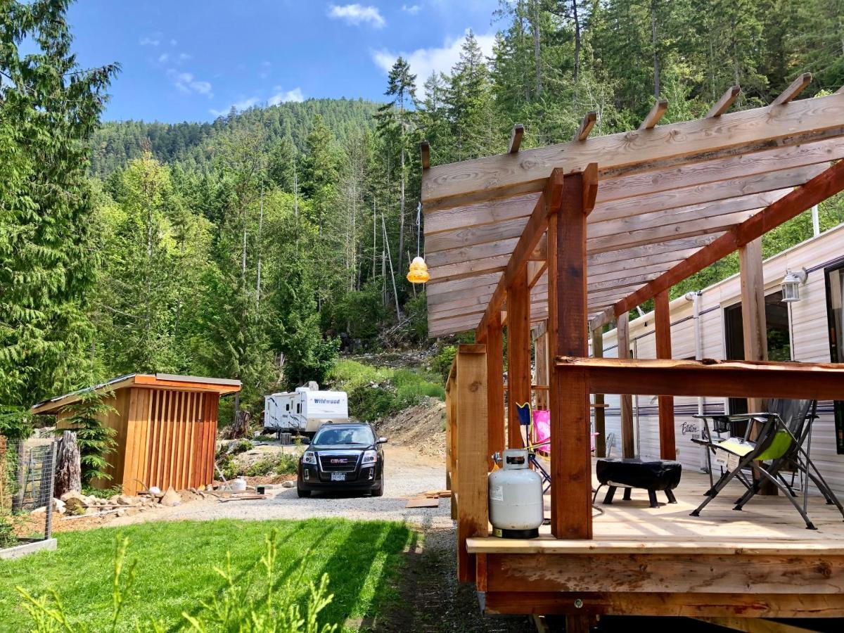 Garden Bay Hideaway - Glamping & Rv Hotel Bagian luar foto
